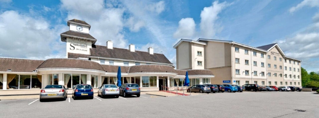 Suites Hotel, Knowsley
